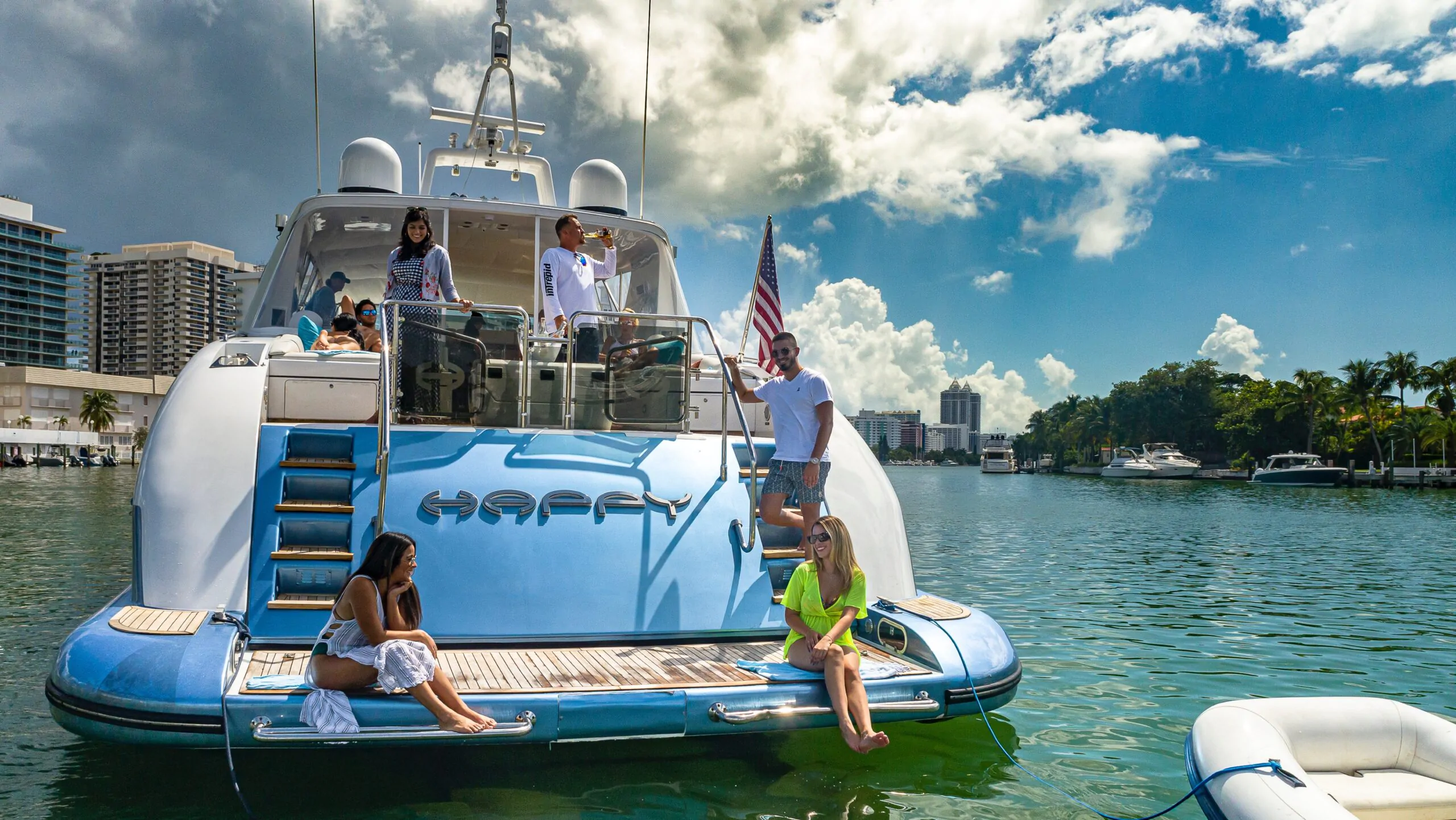 82 ft Mangusta Yacht Rental in Miami, FL | Luxury 82 ft Mangusta Charters